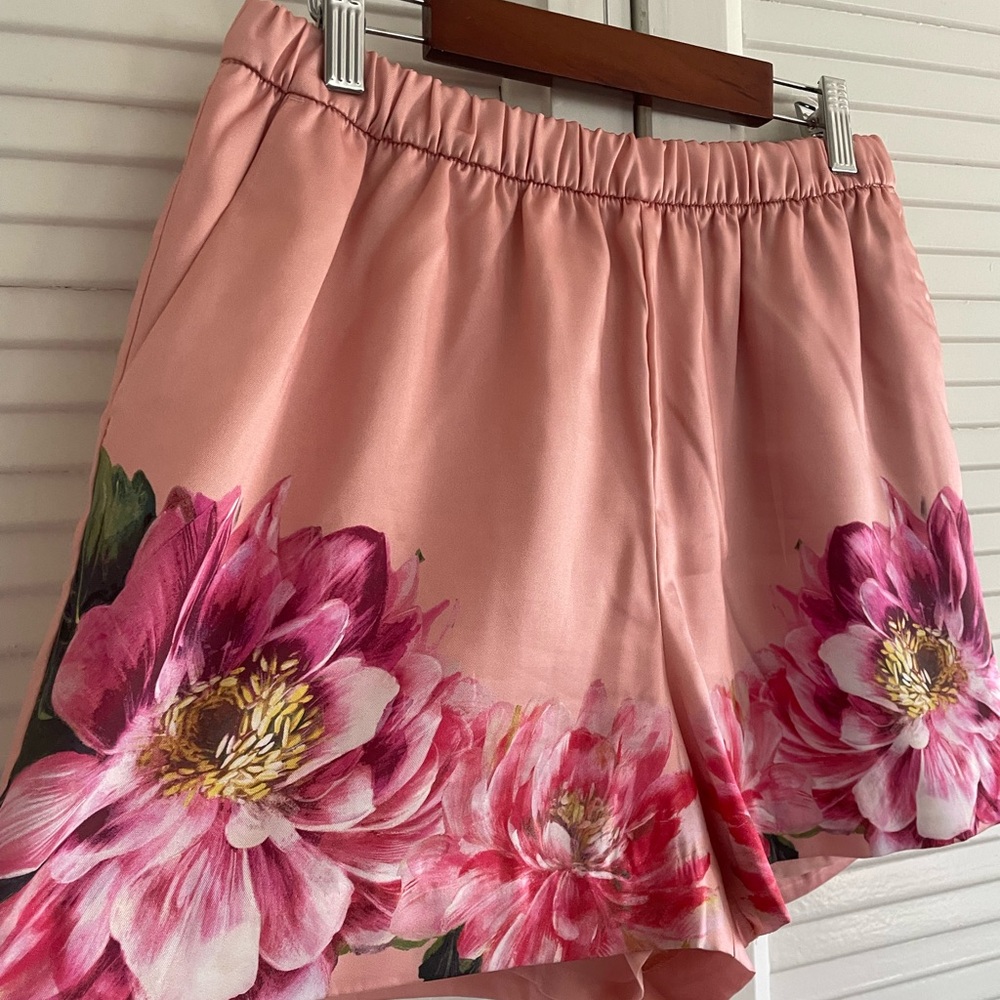 Express satin flower shorts